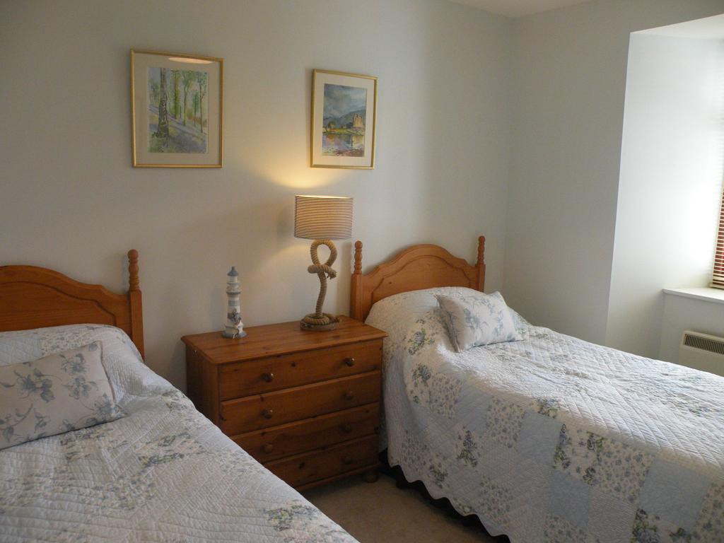Mchugh And Loudon Cottages Saint Catherines エクステリア 写真